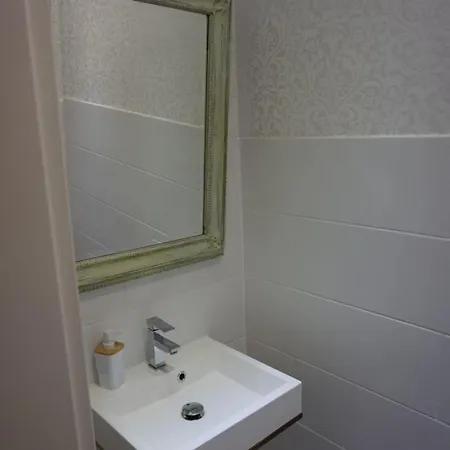 Anbindung In Den Nationalpark Eifel Fuer 6 Personen Und Max 2 Hunde Inklusive Terrasse 公寓