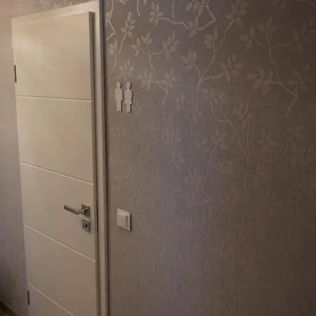 Anbindung In Den Nationalpark Eifel Fuer 6 Personen Und Max 2 Hunde Inklusive Terrasse 公寓 施莱登