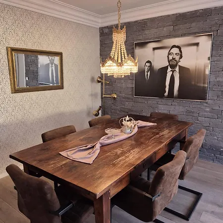 Daire Anbindung In Den Nationalpark Eifel Fuer 6 Personen Und Max 2 Hunde Inklusive Terrasse Schleiden