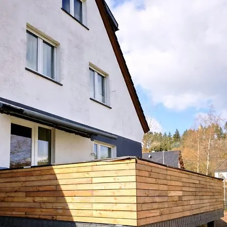 Anbindung In Den Nationalpark Eifel Fuer 6 Personen Und Max 2 Hunde Inklusive Terrasse