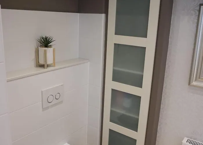 Anbindung In Den Nationalpark Eifel Fuer 6 Personen Und Max 2 Hunde Inklusive Terrasse Daire