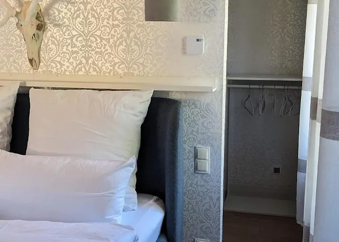 Anbindung In Den Nationalpark Eifel Fuer 6 Personen Und Max 2 Hunde Inklusive Terrasse Daire